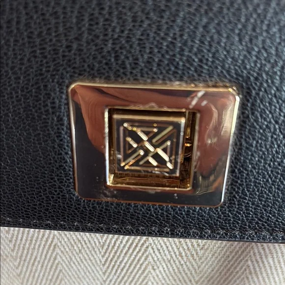 Antonio Milani Black and Cream Handbag - Picture 8 of 11